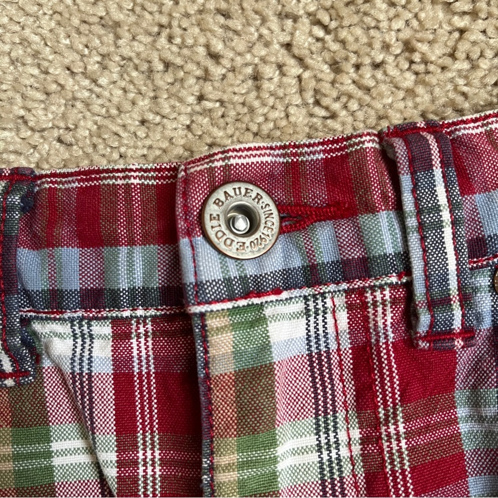 Like New- Eddie Bauer Red Plaid 5-pocket Mini Skirt, 100% Cotton, size Petite 4 - Picture 7 of 8